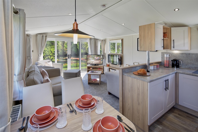 New Willerby Manor  Ex-Demo (38 x 12, 2 Bed). Save £14,489 off the New RRP.