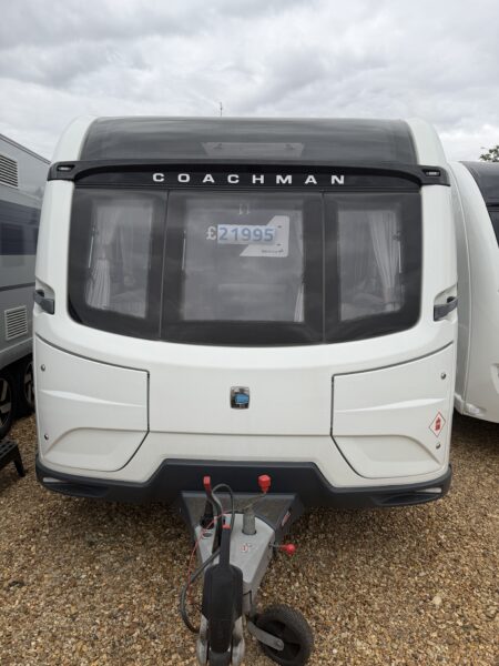 2018 Coachman Vip 675